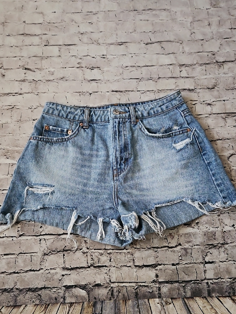 Wild Fable Chic High-Rise Shorts Size 2